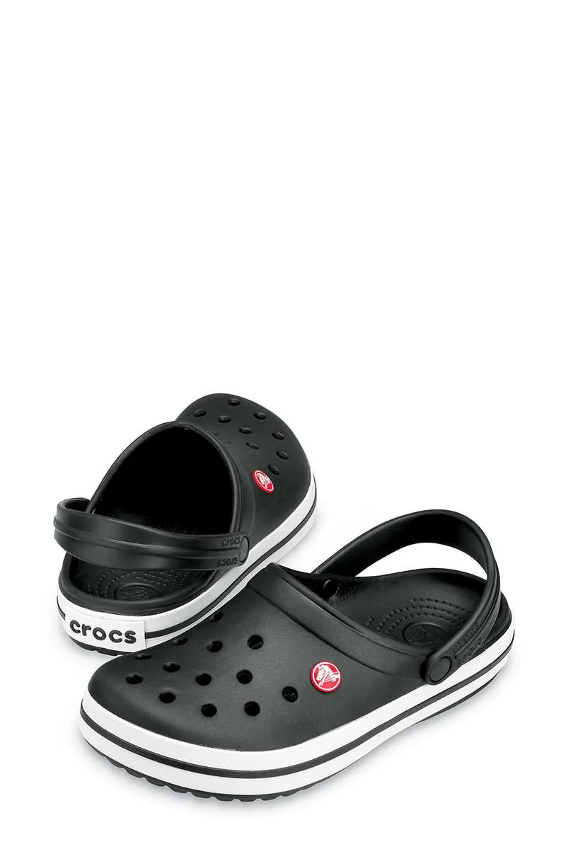 Zueco crocband de crocs en blanco y negro